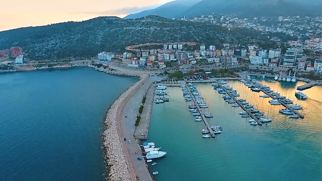 Finike Fayans Ustası – Profesyonel Seramik Uygulamaları ve Estetik Çözümler